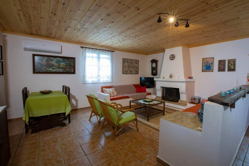 Villa Agrampeli Ierissos Exterior foto